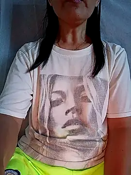 Asian girl13 online show from July 3, 8:32 am
