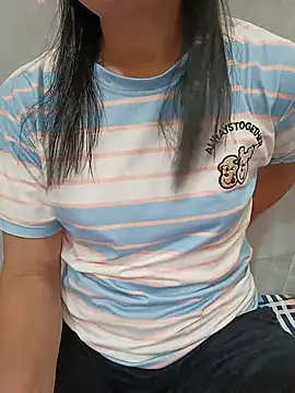 Asian girl13 online show from July 14, 1:39 pm