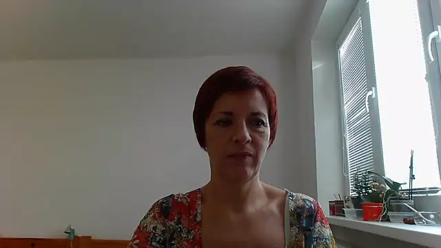 LoraLoraMay online show from October 26, 11:38 am