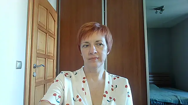 LoraLoraMay online show from May 25, 12:44 pm