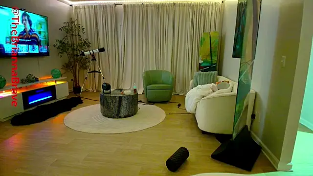 BriannaBrave online show from June 26, 3:22 am