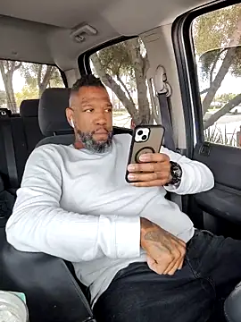 Snapshot of 3prettyboy3 chatting on October 13, 7:25 pm 3prettyboy3 online show from October 13, 7:25 pm