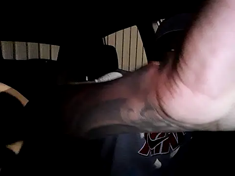 Snapshot of 3prettyboy3 chatting on November 5, 3:50 am 3prettyboy3 online show from November 5, 3:50 am