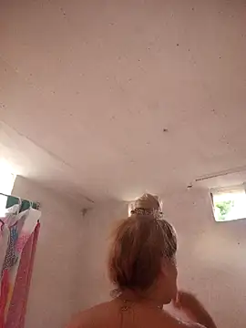 Snapshot of natally_ross21 chatting on November 23, 11:10 am natally ross21 online show from November 23, 11:10 am