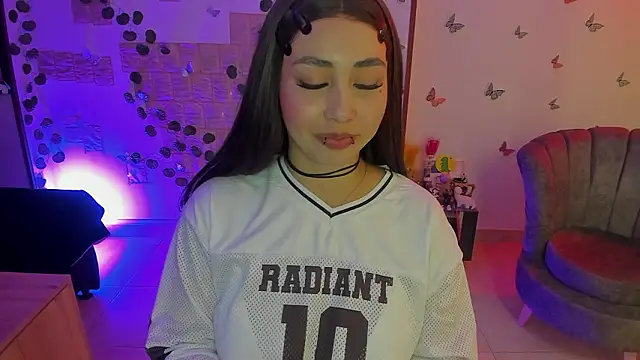 Snapshot of Fiore_Sanz_ chatting on March 17, 3:00 am Fiore Sanz online show from March 17, 3:00 am