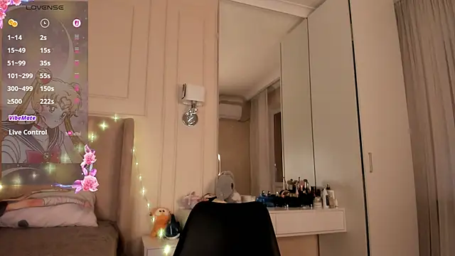 Snapshot of melissa_yamazaki chatting on December 17, 4:29 am melissa yamazaki online show from December 17, 4:29 am