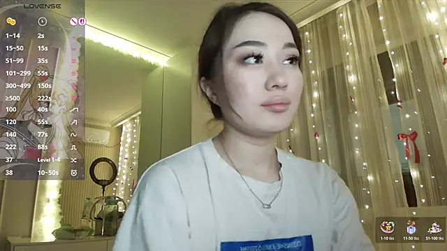 Snapshot of melissa_yamazaki chatting on February 6, 4:54 pm melissa yamazaki online show from February 6, 4:54 pm