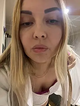 Aleksandrakis online show from February 8, 6:01 pm