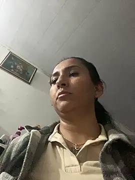 Snapshot of luna_asss chatting on May 28, 12:19 am luna asss online show from May 28, 12:19 am