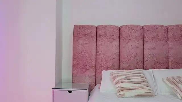 kendal rossi online show from January 9, 11:57 am