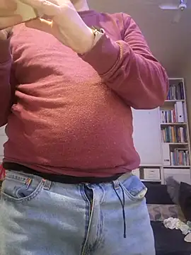 Snapshot of Sweet-Gismo chatting on March 4, 9:11 pm Sweet-Gismo online show from March 4, 9:11 pm