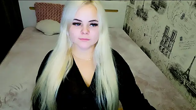 Snapshot of lovely-eyes chatting on October 30, 8:09 pm lovely-eyes online show from October 30, 8:09 pm