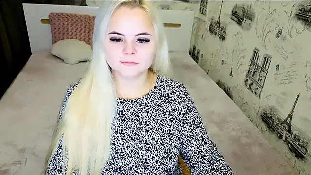 Snapshot of lovely-eyes chatting on November 5, 6:52 pm lovely-eyes online show from November 5, 6:52 pm