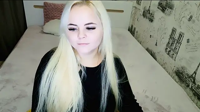 Snapshot of lovely-eyes chatting on December 5, 3:41 pm lovely-eyes online show from December 5, 3:41 pm