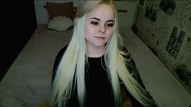 lovely-eyes online show from March 10, 8:14 pm