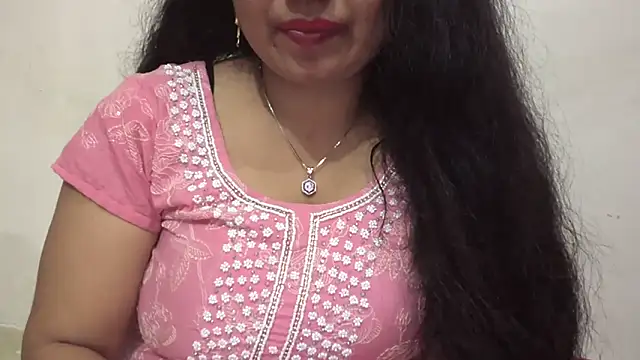 Snapshot of Gulaboo_bhabi chatting on February 2, 2:24 pm Gulaboo bhabi online show from February 2, 2:24 pm