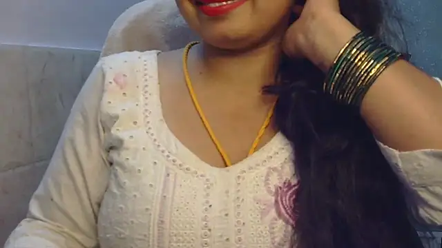 Snapshot of Gulaboo_bhabi chatting on October 1, 6:03 pm Gulaboo bhabi online show from October 1, 6:03 pm