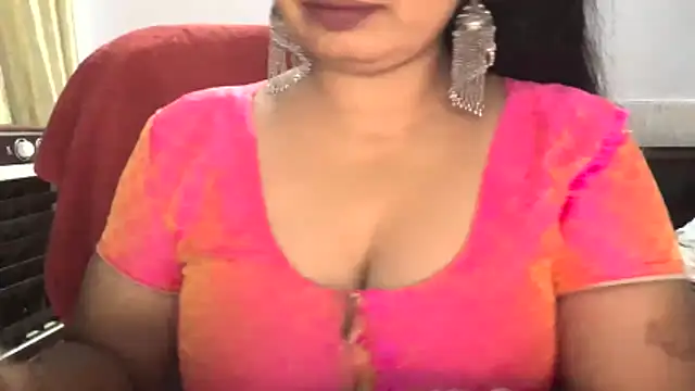 Gulaboo bhabi online show from April 28, 9:20 pm