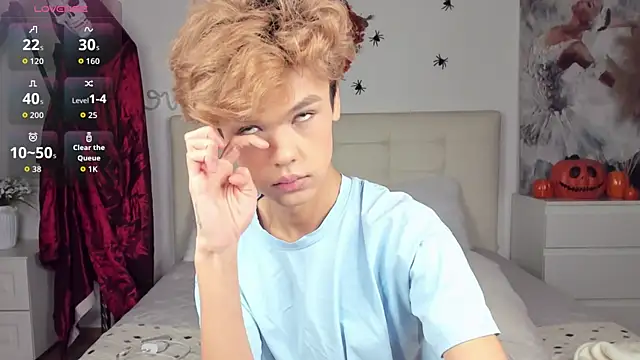 Felix Rey online show from October 22, 5:24 pm