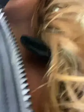 Snapshot of Sweet___Emily chatting on January 22, 6:41 pm Sweet   Emily online show from January 22, 6:41 pm