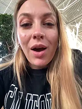 Sweet   Emily online show from September 9, 2:05 pm