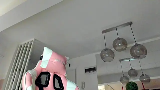 IreneVON online show from January 16, 3:43 am