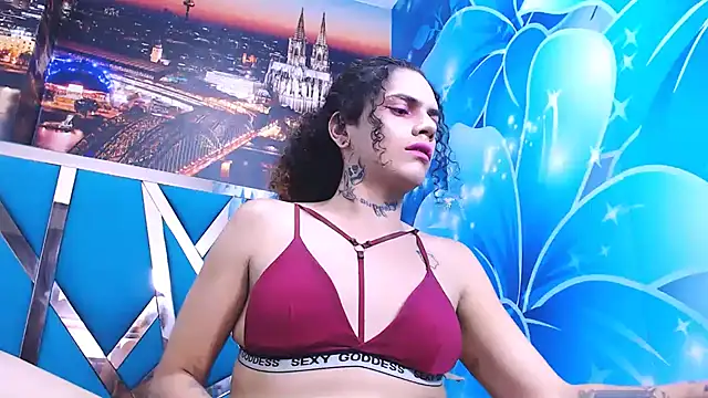 Snapshot of aleja_mistress_ chatting on December 21, 9:12 am aleja mistress online show from December 21, 9:12 am