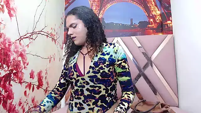 Snapshot of aleja_mistress_ chatting on January 29, 7:32 pm aleja mistress online show from January 29, 7:32 pm