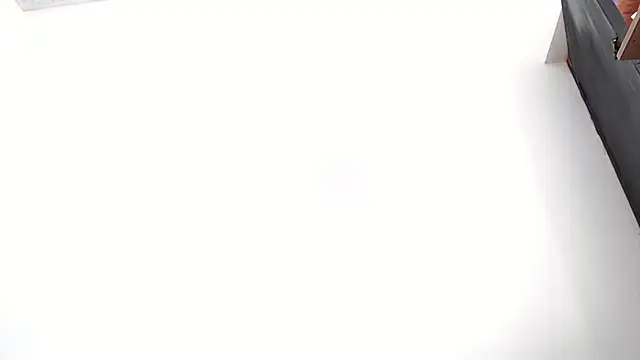 Snapshot of aleja_mistress_ chatting on December 5, 8:16 pm aleja mistress online show from December 5, 8:16 pm