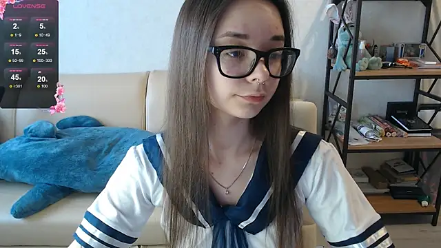 Snapshot of Amarieni chatting on December 5, 11:27 am Amarieni online show from December 5, 11:27 am