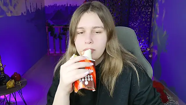 FioraMarmoris online show from January 17, 9:06 am