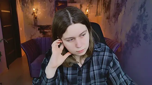 FioraMarmoris online show from February 2, 5:10 am