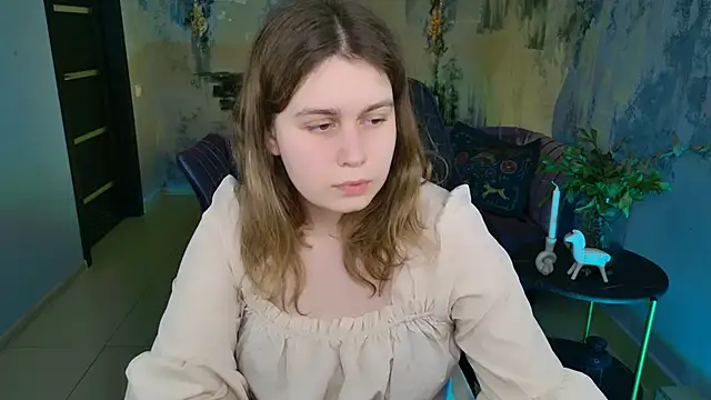 FioraMarmoris online show from March 6, 1:14 pm