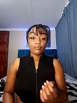 Snapshot of Queen-Chocolate chatting on November 9, 3:16 am Queen-Chocolate online show from November 9, 3:16 am