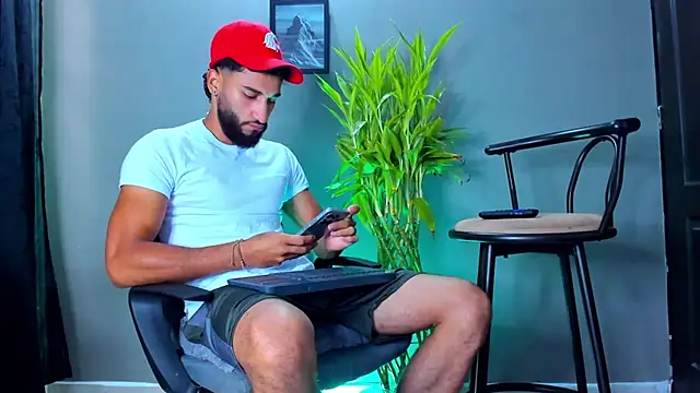 Damian 022 online show from February 1, 2:48 pm