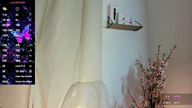 Snapshot of angeli_sexi chatting on September 14, 12:43 am angeli sexi online show from September 14, 12:43 am