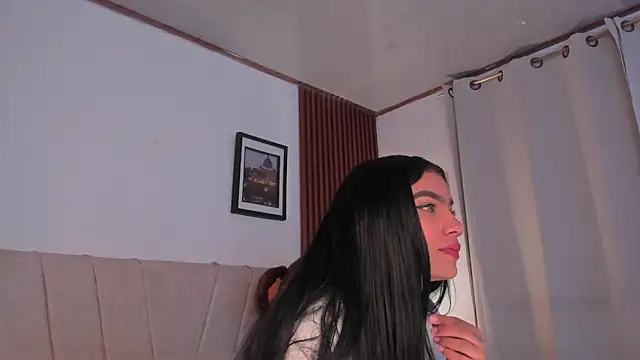 angeli sexi online show from May 1, 12:37 am