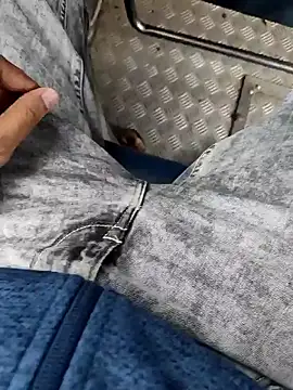 KingCobraClassy online show from January 14, 11:16 am