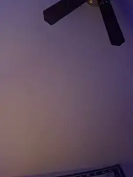 Snapshot of thatdude9_9_9 chatting on February 23, 9:00 am thatdude9 9 9 online show from February 23, 9:00 am