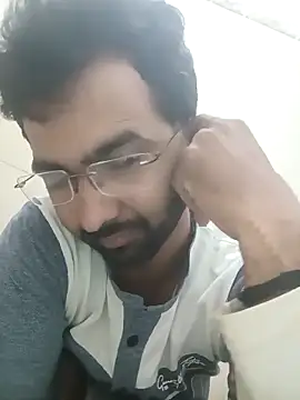 Snapshot of sagarghai07 chatting on October 10, 3:49 am sagarghai07 online show from October 10, 3:49 am