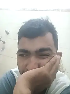 Snapshot of sagarghai07 chatting on October 17, 12:25 am sagarghai07 online show from October 17, 12:25 am