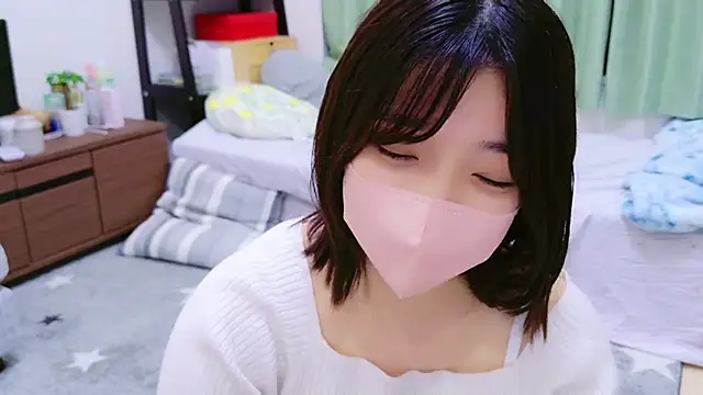 Snapshot of HaruruHappy chatting on February 3, 11:31 am HaruruHappy online show from February 3, 11:31 am