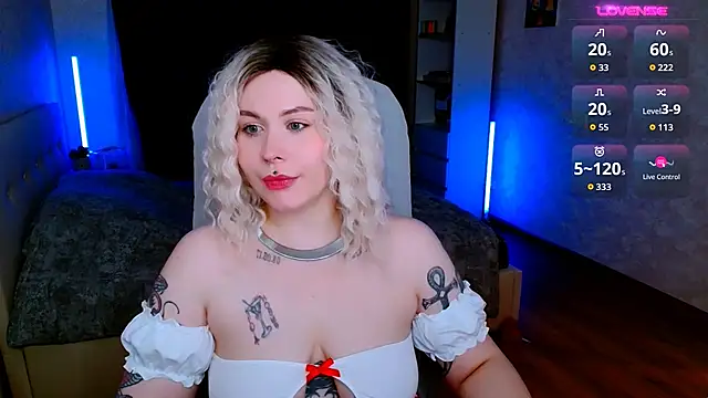 Blueberry-baby online show from November 23, 6:08 pm