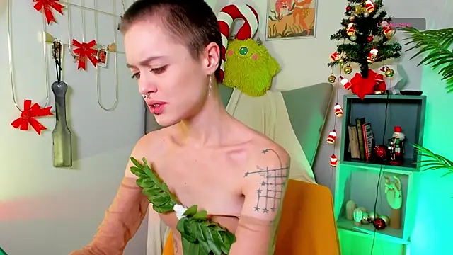 PamelaYong online show from December 26, 1:43 pm