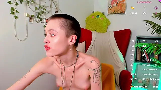 PamelaYong online show from February 26, 7:38 pm