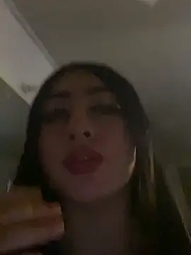 Snapshot of KittyRous chatting on January 3, 9:47 am KittyRous online show from January 3, 9:47 am