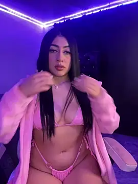 Snapshot of KittyRous chatting on September 18, 8:05 am KittyRous online show from September 18, 8:05 am