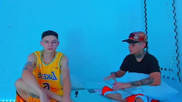 HOT boy2025 online show from January 20, 11:21 pm