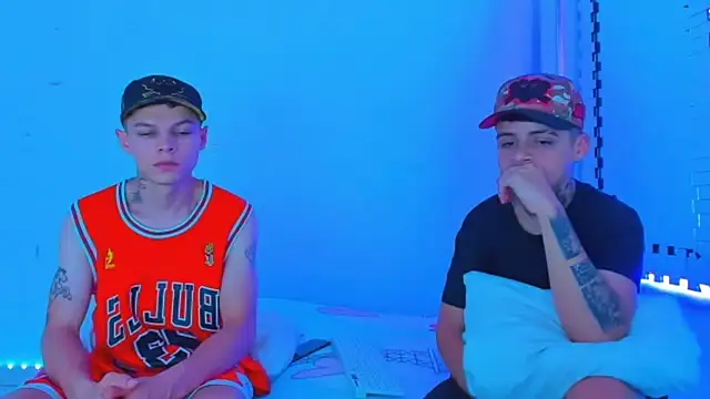 HOT boy2025 online show from January 23, 12:25 am