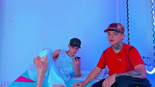 HOT boy2025 online show from January 30, 6:10 pm